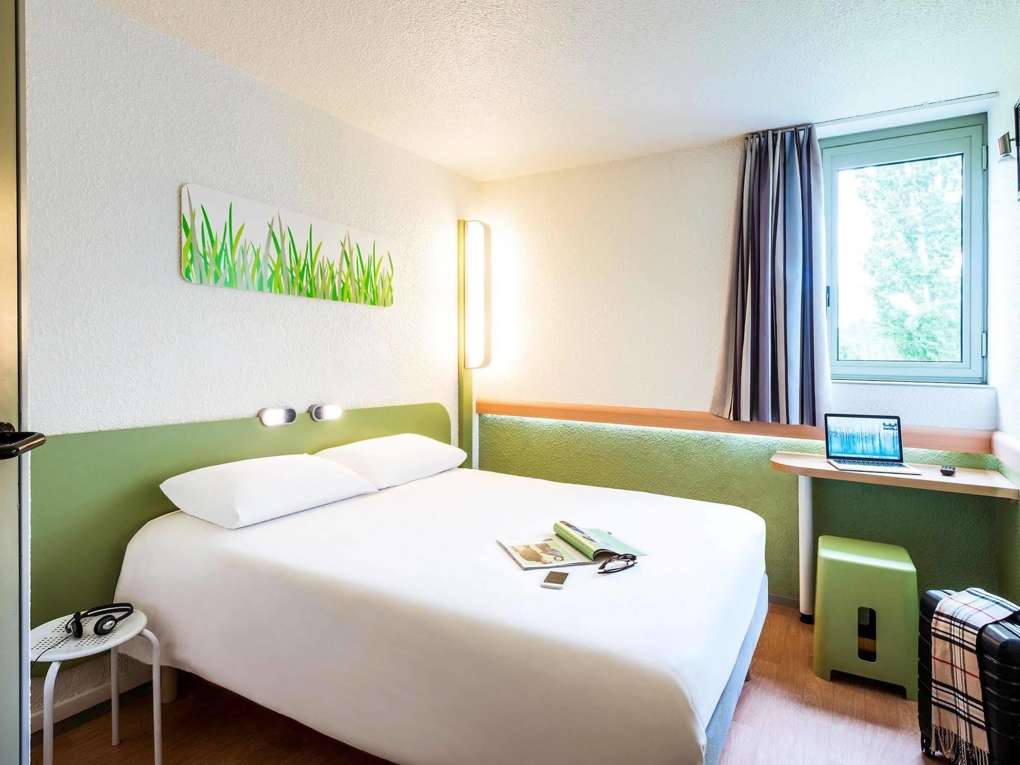 ไอบิส บัดเจ็ต ชาเตลโรลต์ Hotel ชาเตลโฮ ภายนอก รูปภาพ