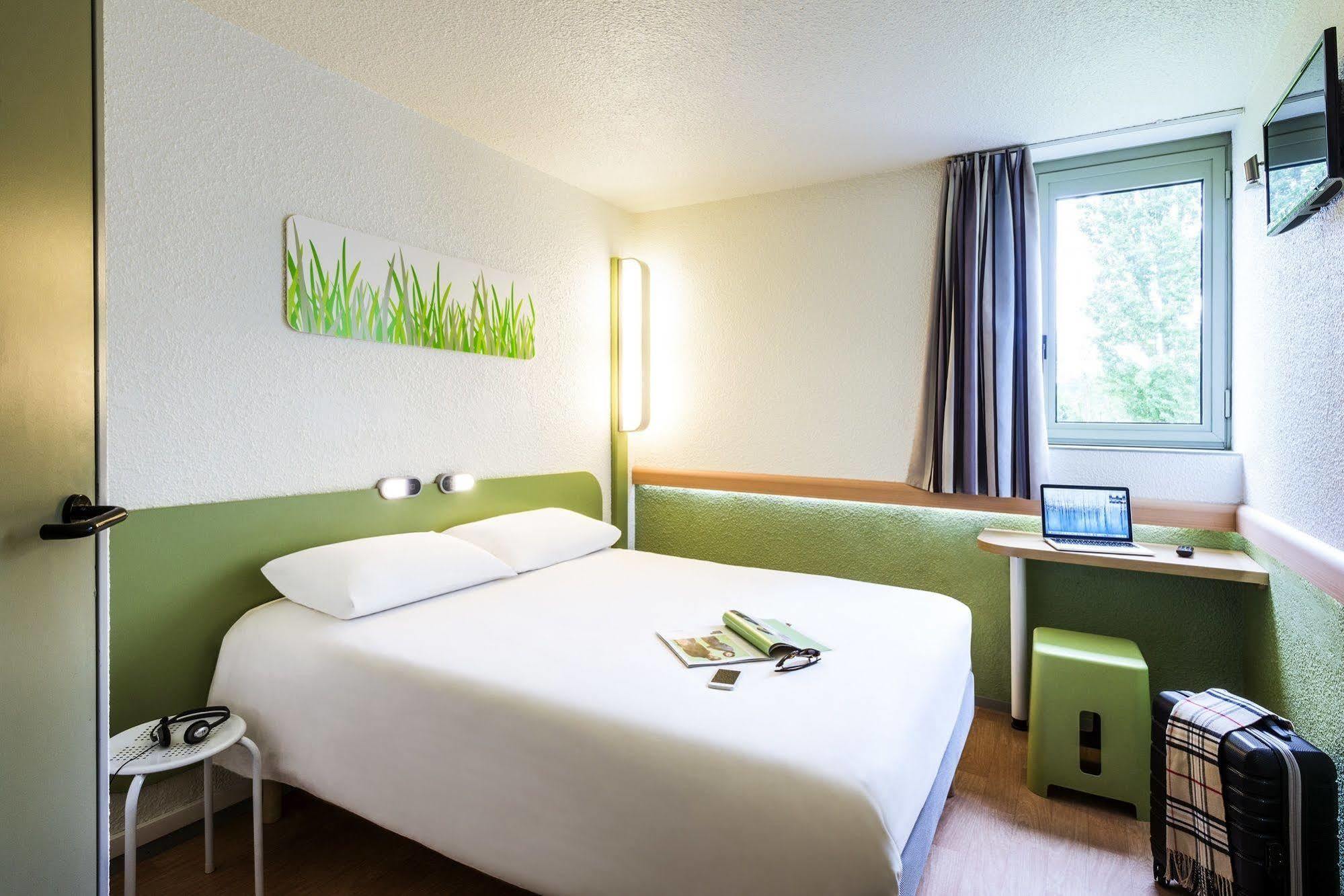 ไอบิส บัดเจ็ต ชาเตลโรลต์ Hotel ชาเตลโฮ ภายนอก รูปภาพ
